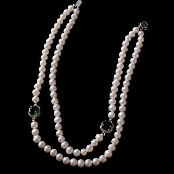 Royal Pearl Necklace with Green Onyx Stone