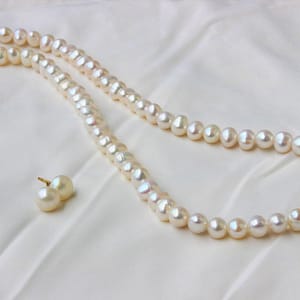Milky White Pearl Necklace - CherishBox