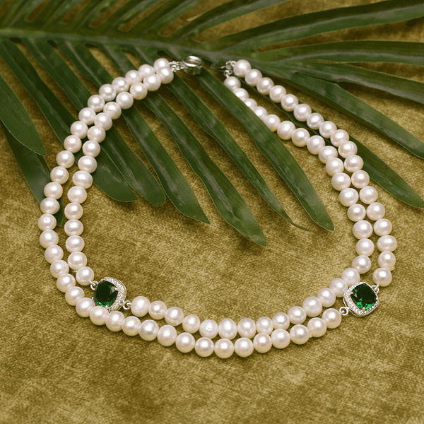 Royal Pearl Necklace with Green Onyx Stone